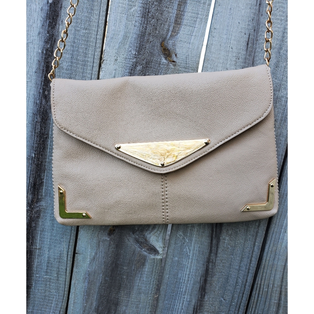 Neutral shoulder bag